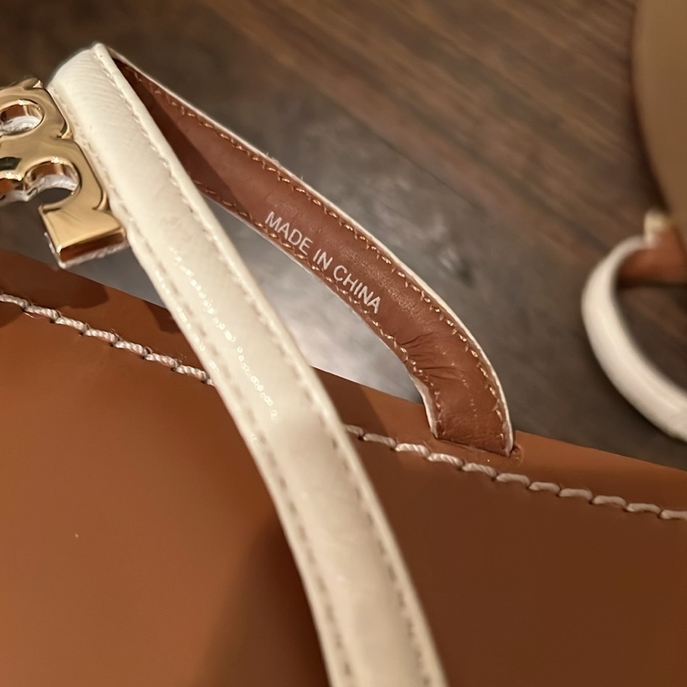 Tory Burch T-Logo Thong Sandals With Saffiano Leather Size 9 - Picture 5 of 5
